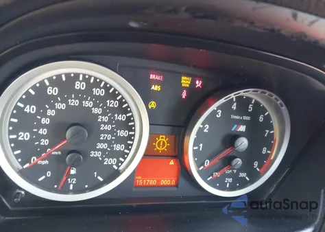 2011 BMW M3 z USA, uszkodzony, nr VIN WBSKG9C5XBE645916